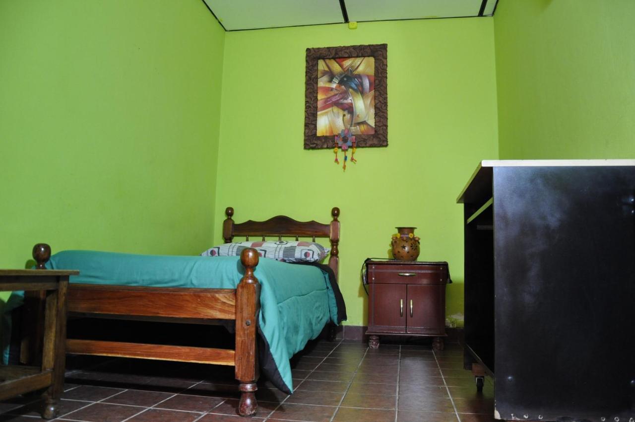 Hostel Copacabana La Quiaca Esterno foto